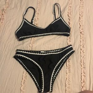 Women’s bathing suit